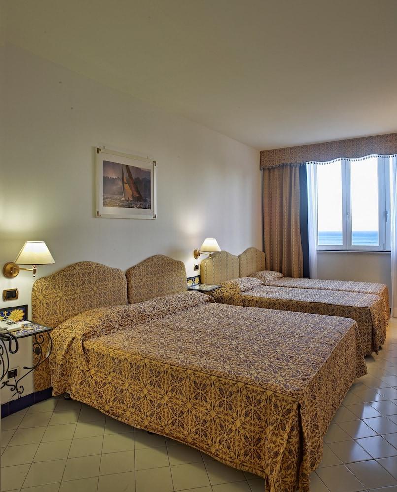 Best Western Hotel Acqua Novella Spotorno Exteriér fotografie